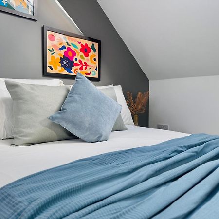 Bright Studio Loft 30Min To Central London Exterior photo