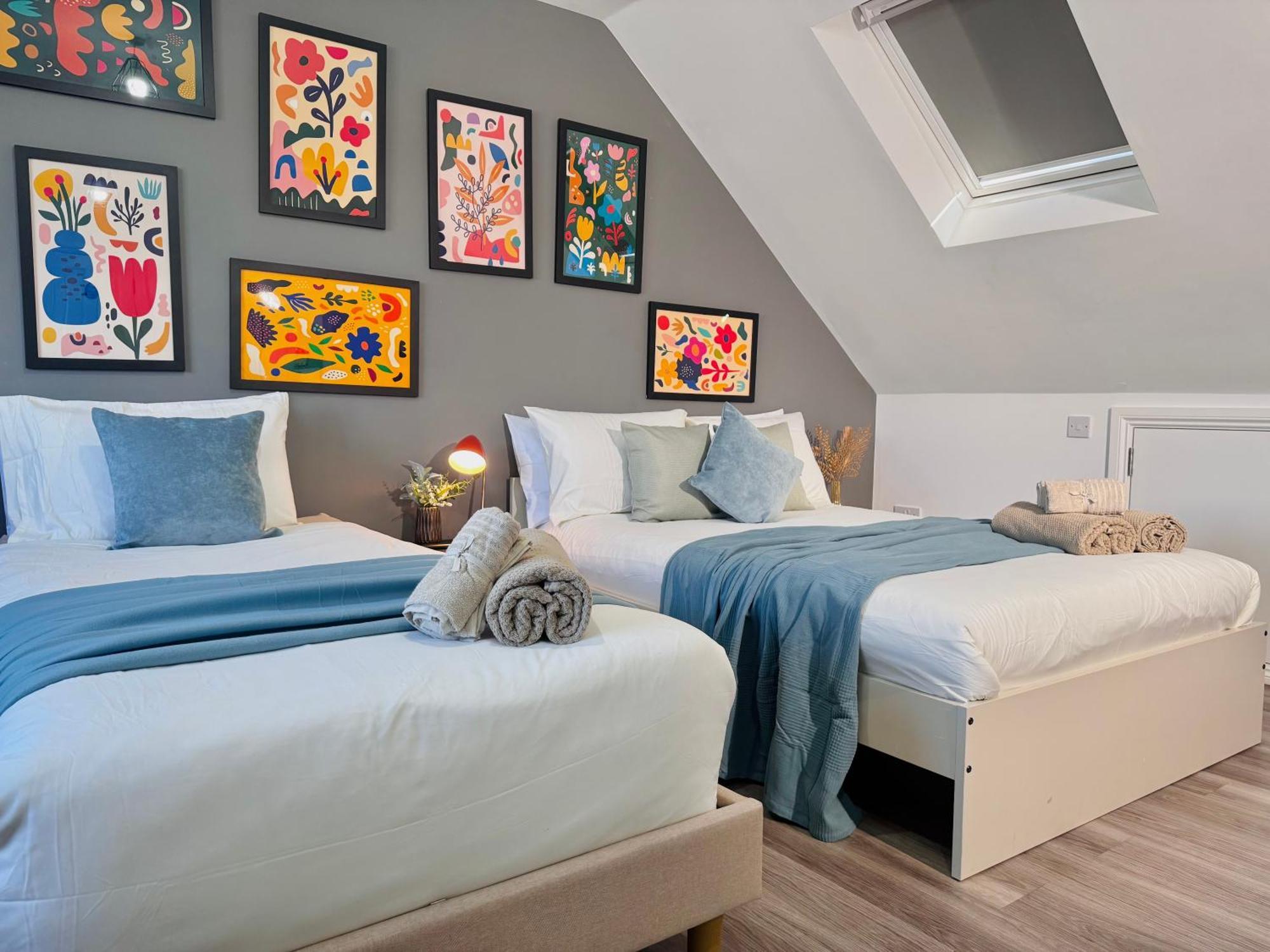 Bright Studio Loft 30Min To Central London Exterior photo